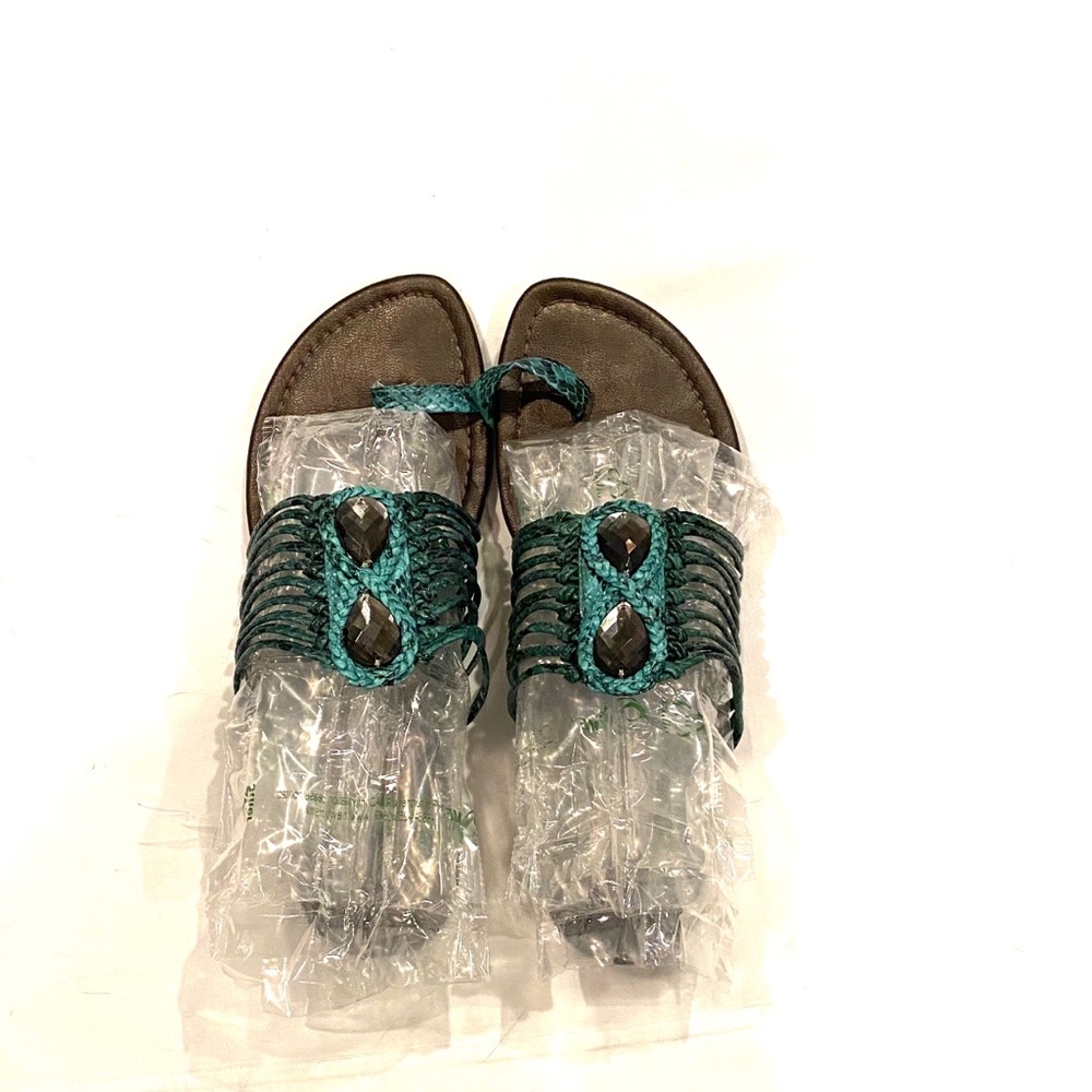 Turquoise sandals - Picture 5 of 15